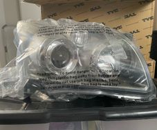 W2006-2009 Toyota Avensis Head Lamps