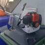 Industrial grass strimmers Image 4