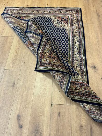P.ersian Rug Blue Sarok ( 200 x 131cm) (SASml)