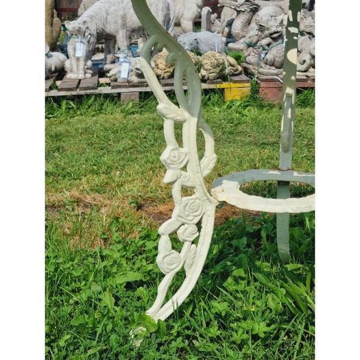Cast Iron Table Medium CH-R-636