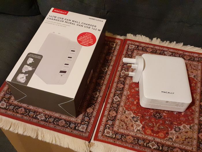 Lenovo 65W USB-C Laptop Charger & MacAlly GaN Fast Chargers (Brand New / Open Box)  -} from EUR 15 {-
