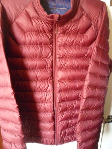 Spital Fields Gents Quilted Puffer Bomber  90% Down Puffer & 10% Feather Zipped Jacket coat. Medium. Colour Wine/burgundy/oxblood. Immaculate. Spitalfields