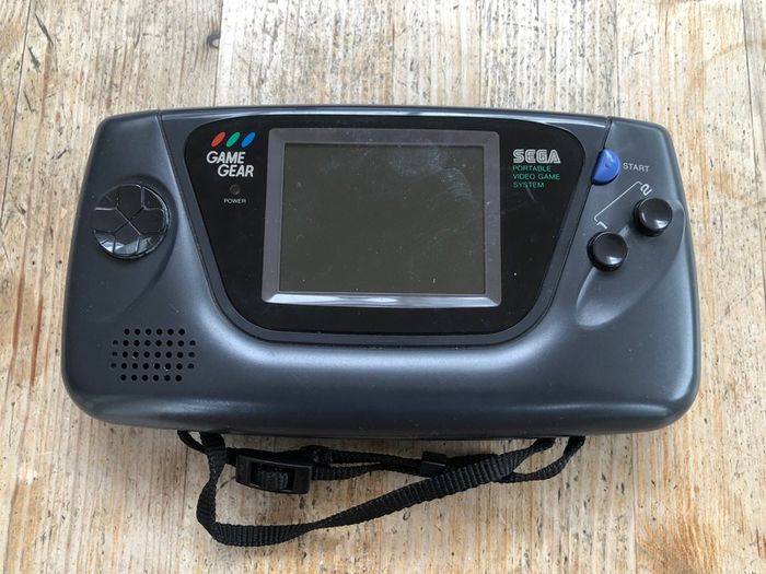 Sega Game Gear Inc Charger & Carry Case