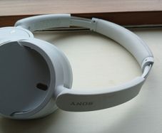 Headphone
