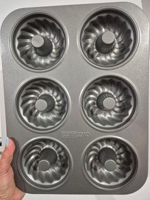 Cake Boss Bagel or Donut Mold Tin Makes 6 - Home Baking