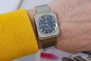 Vintage Swiss Made Rado Elegant Mechanical Wind up Swiss Watch from 1970s Unisex