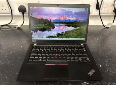 Lenovo ThinkPad T490s
