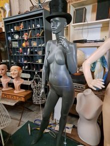 Female Mannequin
