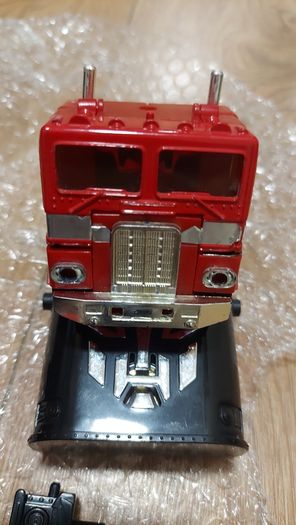 Transformer Optimus G2