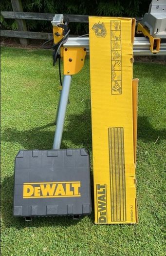 DeWALT110V Circular Saw & Guide Rail