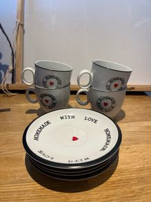 Tea set of 4