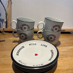 Tea set of 4