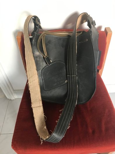 Momaboma Unisex Truck Inner Tube Messenger Bag