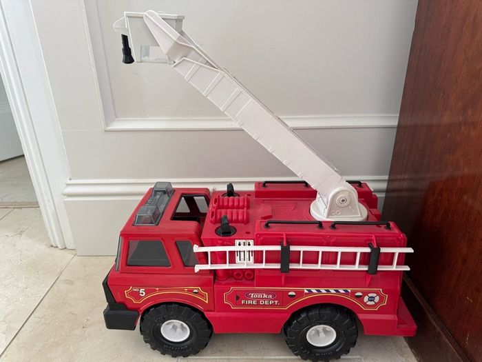 Tonka  Fire Truck