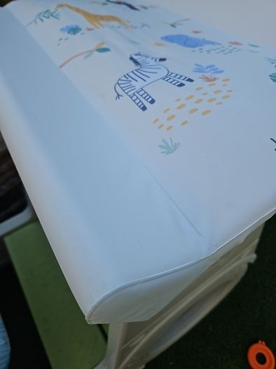 Baby changing mat
