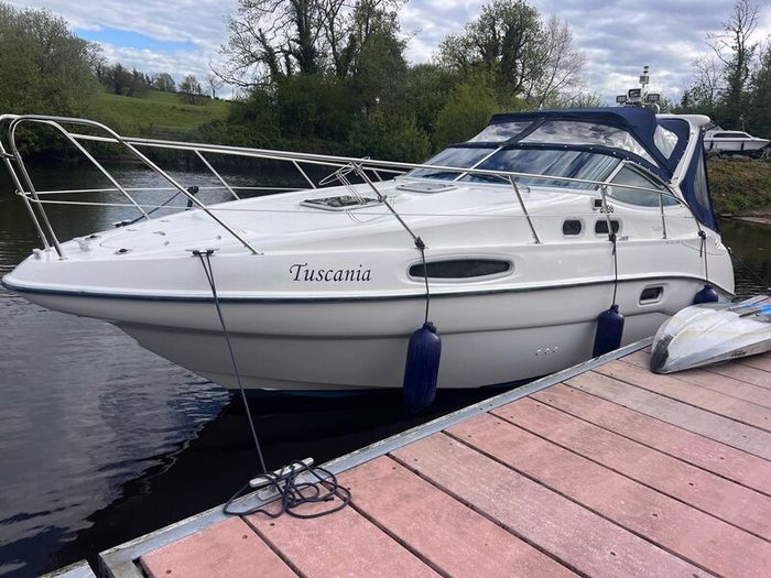 Sealine s28 sports cruiser