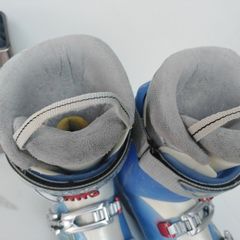 ski boots size 285 for sale ( I normally wear size 5). Excellent condition
