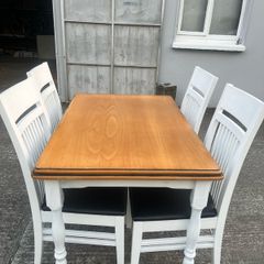 Solid Oak Table + 4 Chairs