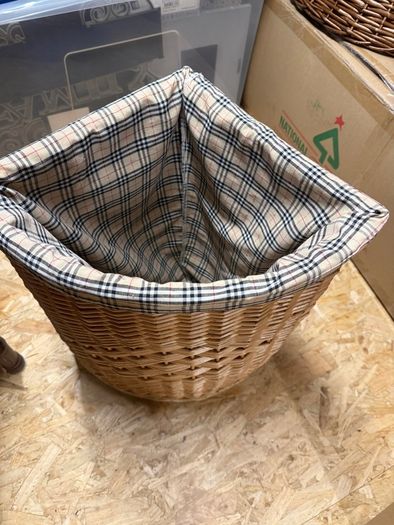 laundry basket