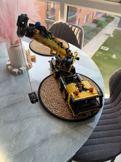 42108 mobile crane