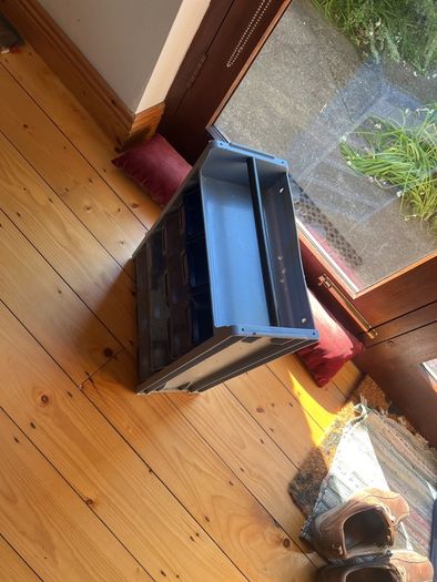 shelf unit