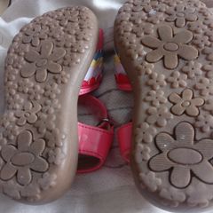 Girls sandals