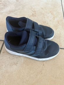 Adidas trainers size 1.5