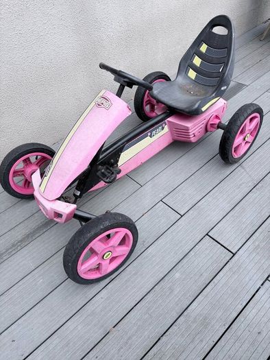 Berg Pearl cart