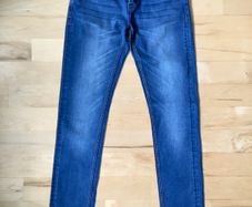 Womens Diesel jeans like new 28/32