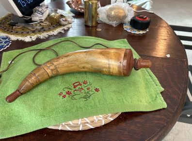 retro horn powder flask