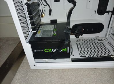 power supply crosair + gpu 8vram