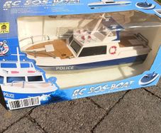 RC model boat