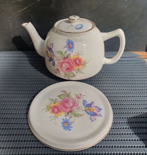 antiques