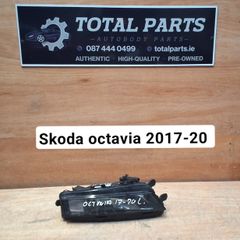 Skoda octavia 2017-20 fog light