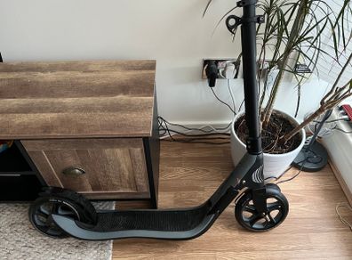 Globber one scooter -not electric