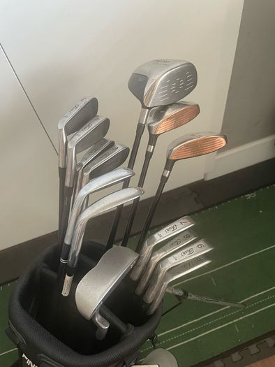Full 14 Club  Golf Set, TaylorMade/Ping