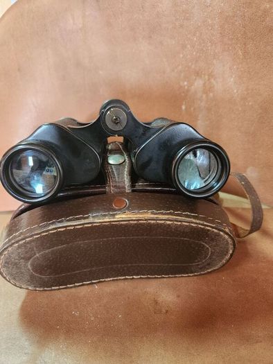 binoculars