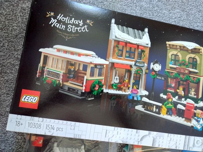 LEGO Winter Village Holiday Main Street 10308