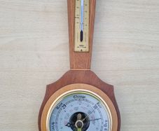 Vintage Shortland SB aneroid barometer.