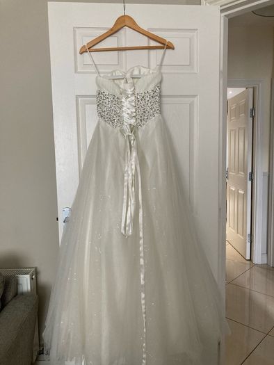 Beautiful Ivory Wedding Dress