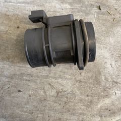 Renault Trafic 1.9 Air Flow Meter