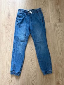 Boys denim jogger size 6-7