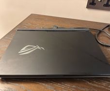 Asus Rog Strix G533ZW