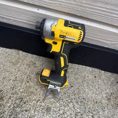 DeWalt 18V XR Brushless Impact Driver