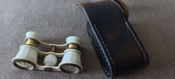 vintage Binoculars with leather case made in Russia