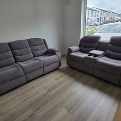 Brand new recliner 3+2