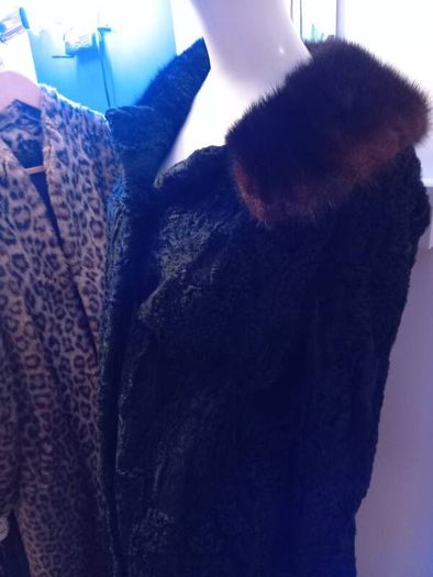 As New!! 1950s Vintage Wool Winter Astrakhan Swing Coat
