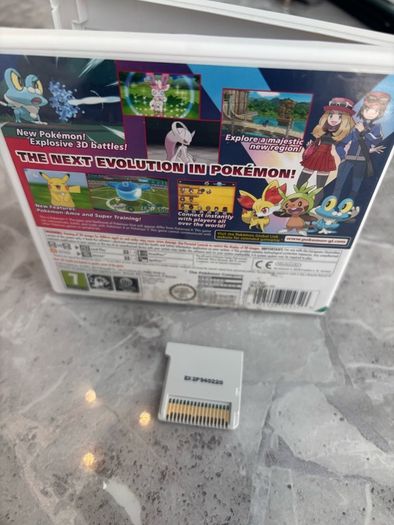 nintendo 3Ds - Pokemon Y