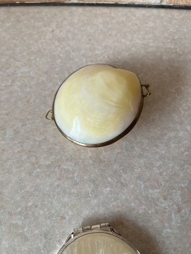Clamshell Trinket Jewelry Box/Purse  & Roynd Picket compact dual mirror