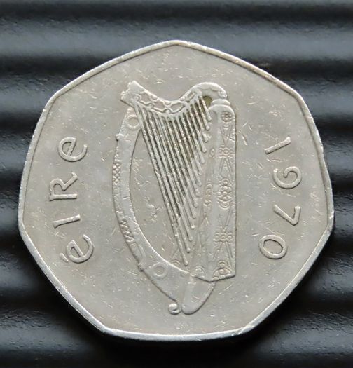 1970 Ireland 50p Irish Fifty Pence Old Decimal